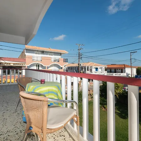 Anadiomeni Pool & By 