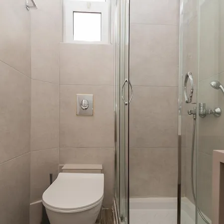 Anadiomeni Pool & By 