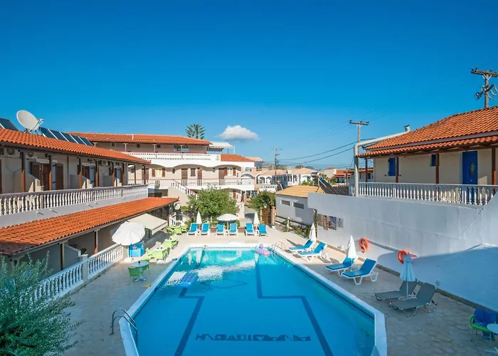 Anadiomeni Pool & By 