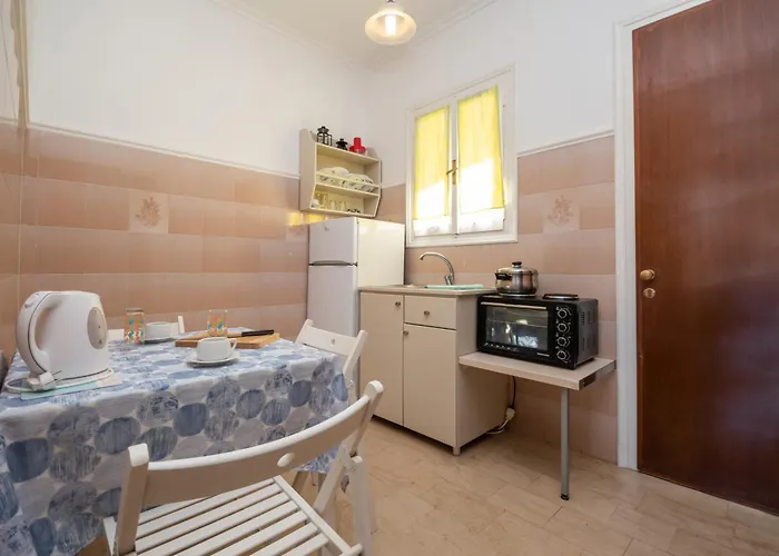 Anadiomeni Pool & By 